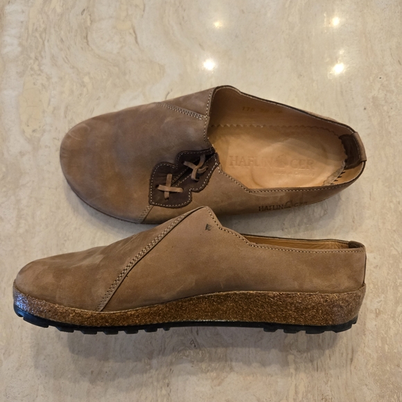 Haflinger Women's Camel Brown Nubuck/Ultrasuade Leather Clog Shoes. Size 38. - Picture 3 of 5